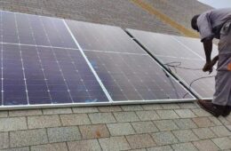 Why Solar Energy is the Future and fossil fuels are the past